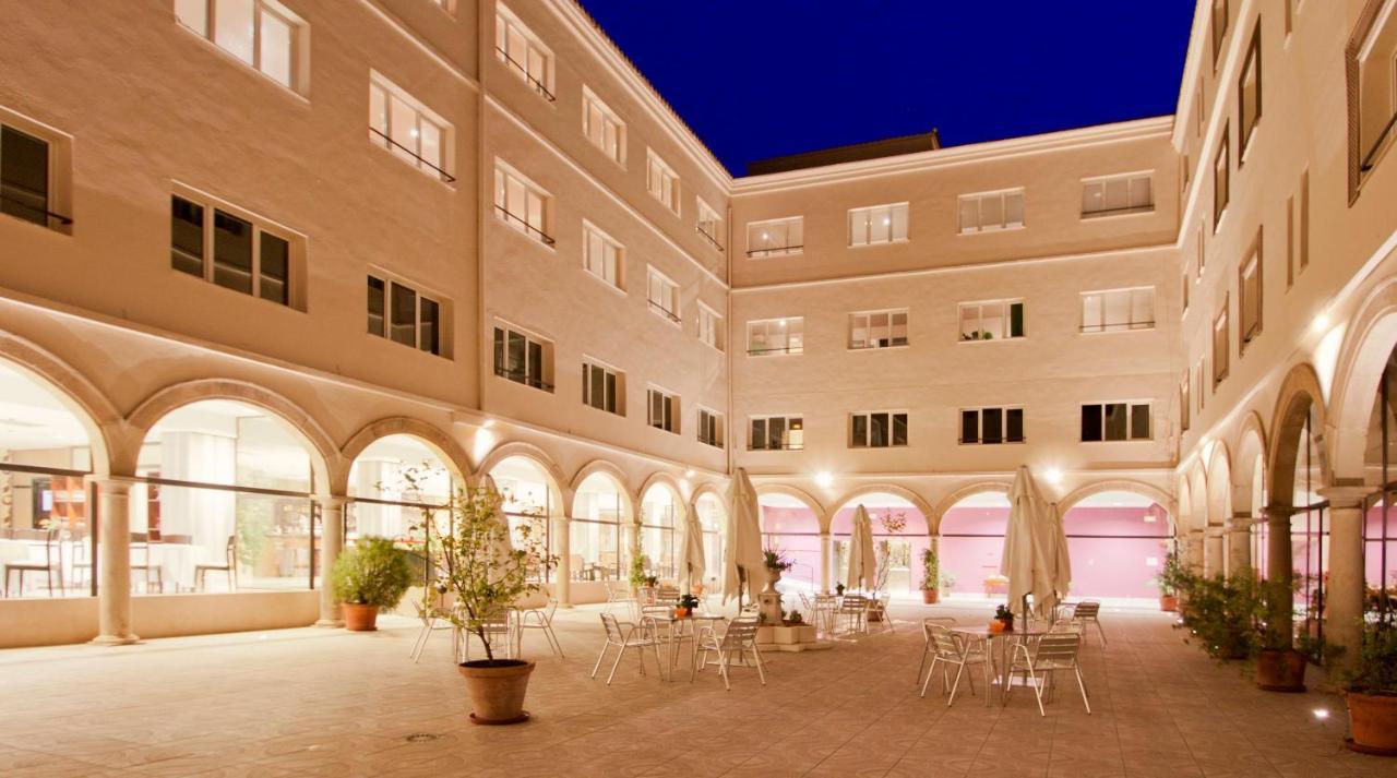 Trh Ciudad De Baeza Hotel Ngoại thất bức ảnh